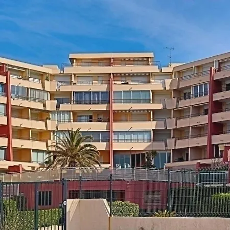 - 5 Pers, 33 M2, 2/1 Sète